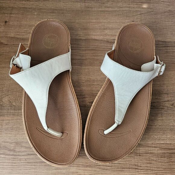 EUC FITFLOP WHITE LEATHER THONG SLIPPERS SIZE 9 WOMENS - Picture 4 of 13